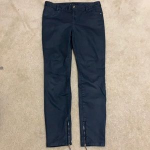 Armani Exchange skinny leg pants size 28